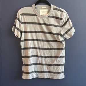Abercrombie and Fitch short sleeve t-shirt